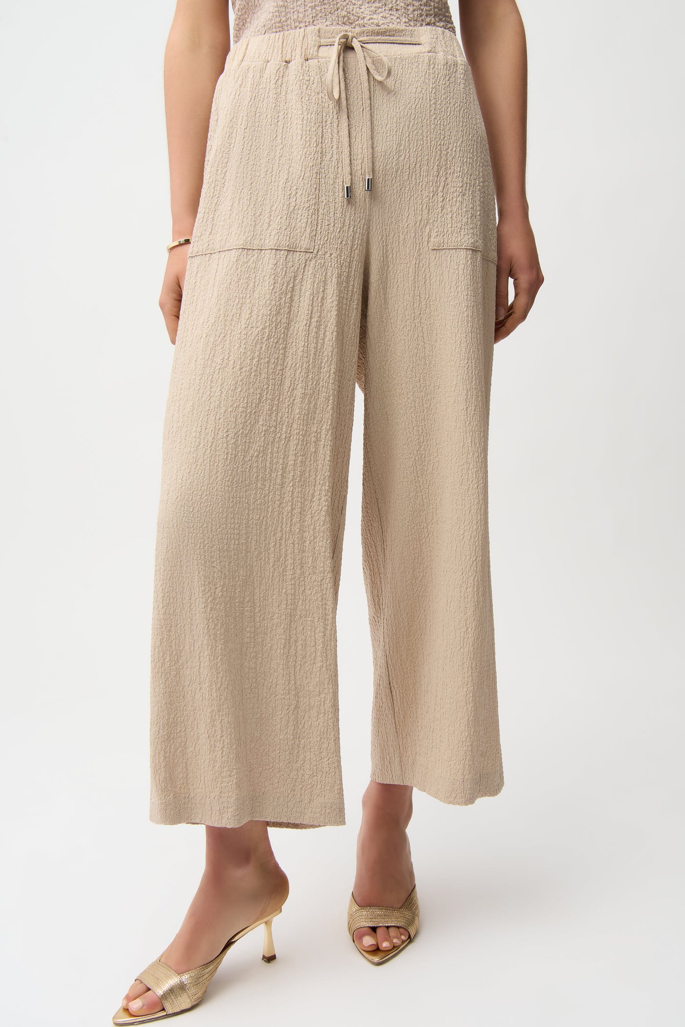 Seersucker Pull-On Crop Pants With Front Pockets Joseph Ribkoff