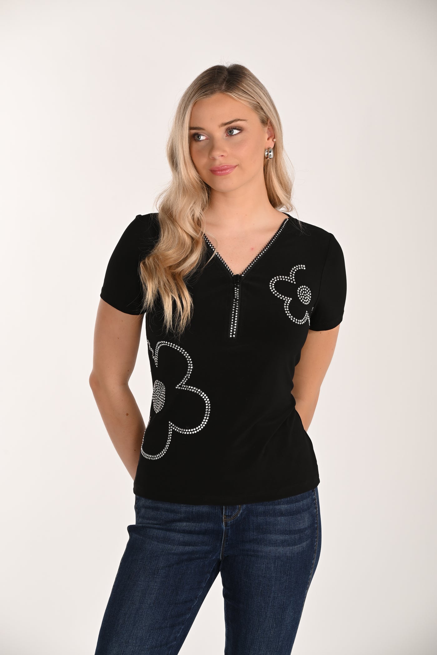 Sparkle Bloom V-Neck Tee Frank Lyman