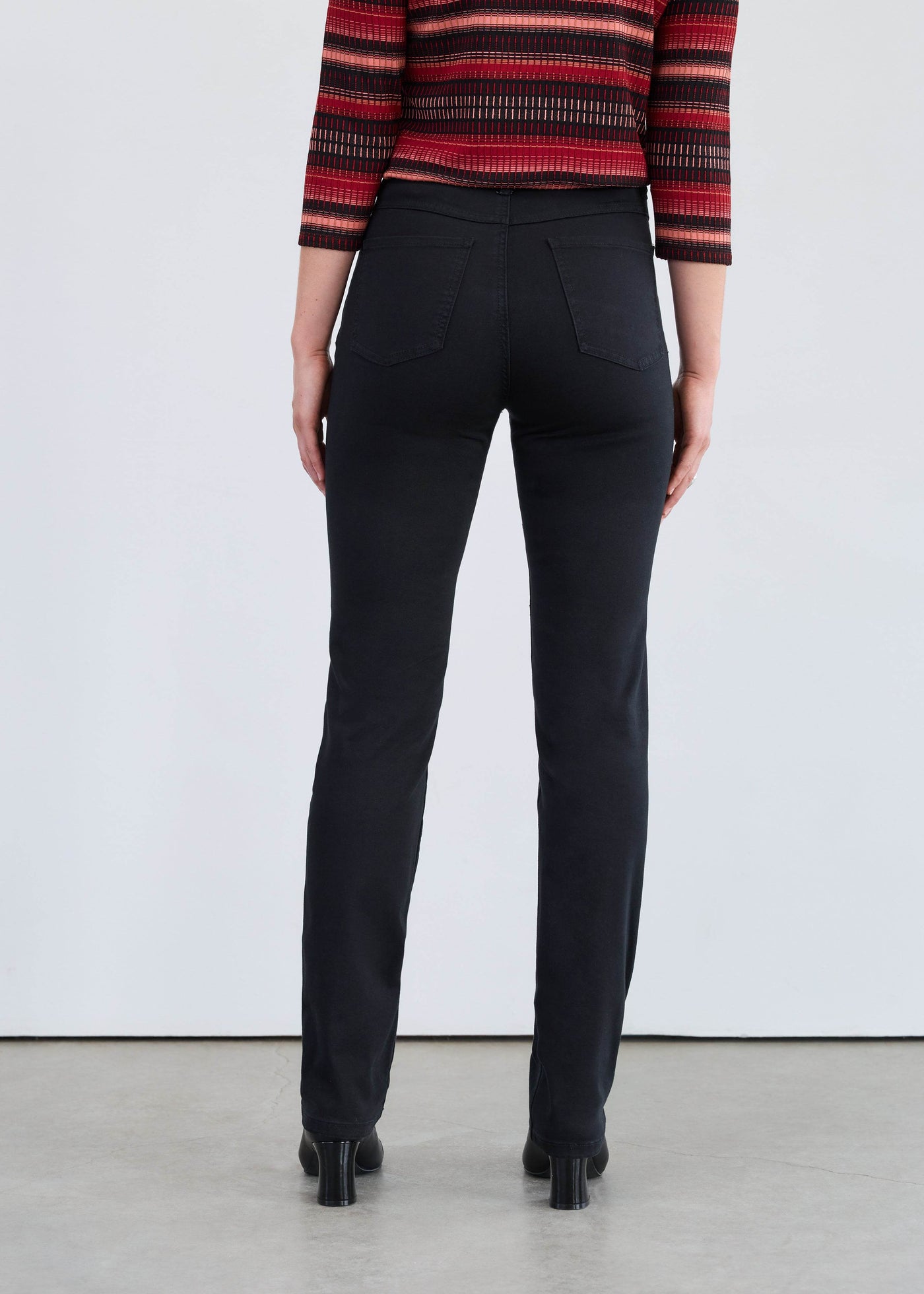 Suzanne Straight Leg - Dream Pants