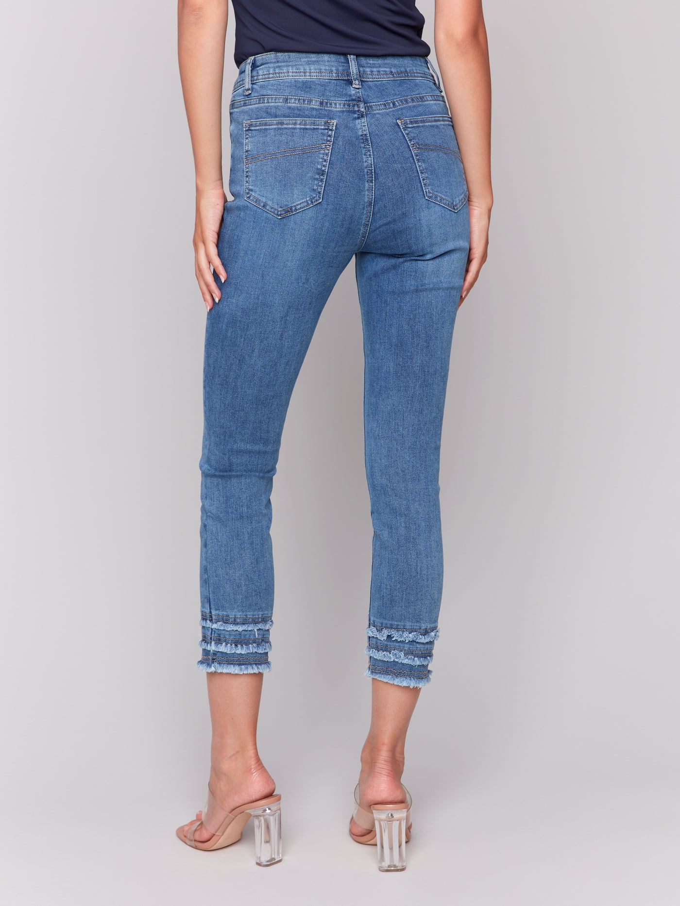 Frayed Hem Cropped Denim Pants