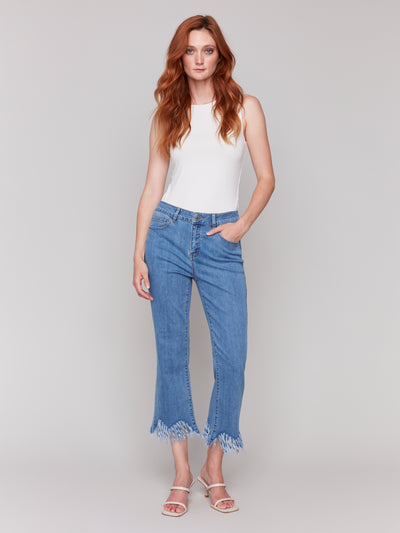 Cropped Jeans with Fringed Hem