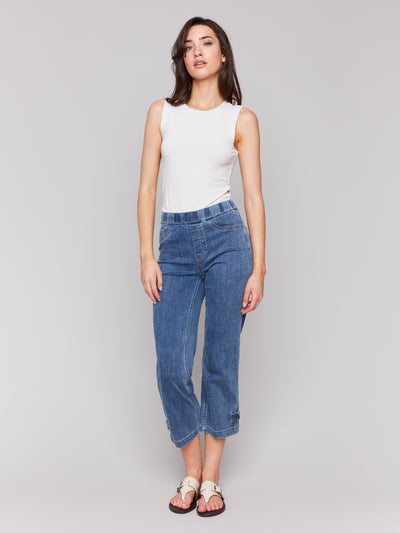 Cropped Pull-On Jeans with Hem Tab